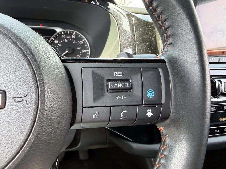2023 Nissan Pathfinder 5th Gen - Image 20 of 21