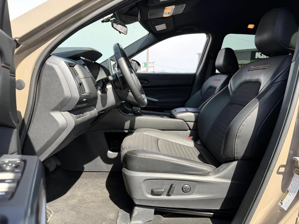 2023 Nissan Pathfinder 5th Gen - Image 6 of 21