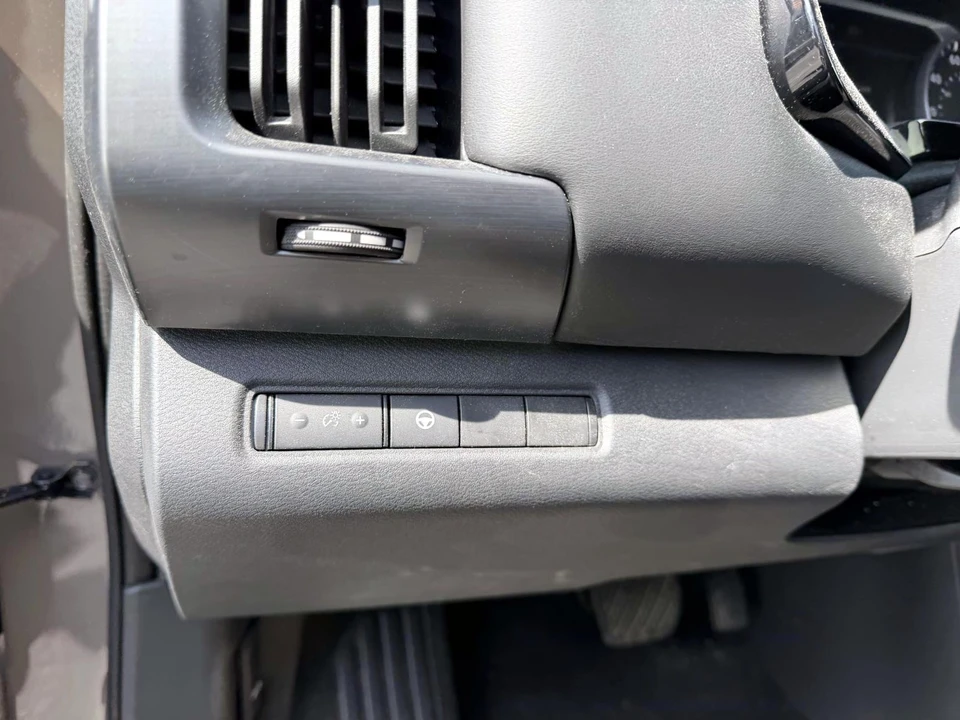 2023 Nissan Pathfinder 5th Gen - Image 19 of 21