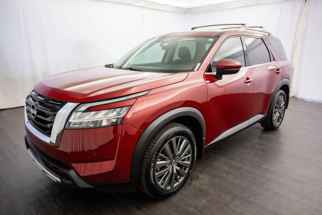 2023 Nissan Pathfinder 5th Gen - Image 3 of 12