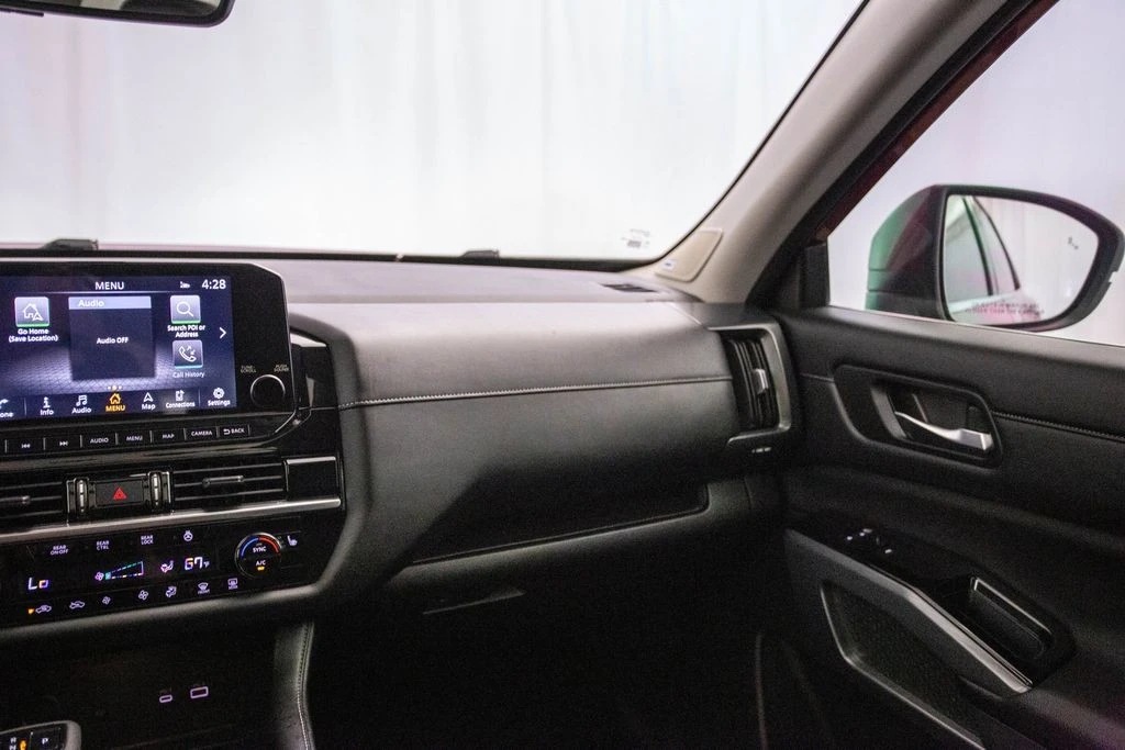 2023 Nissan Pathfinder 5th Gen - Image 5 of 12