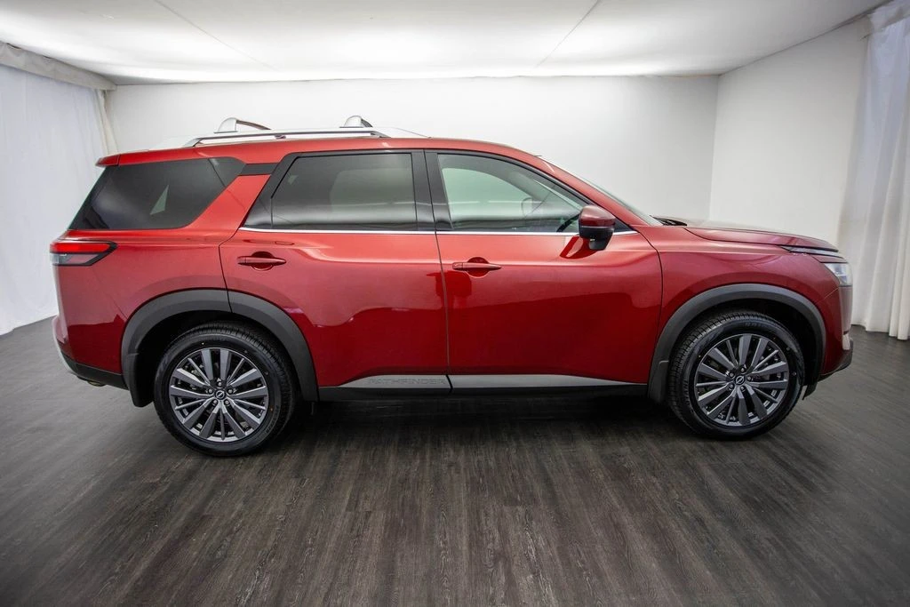 2023 Nissan Pathfinder 5th Gen - Image 6 of 12