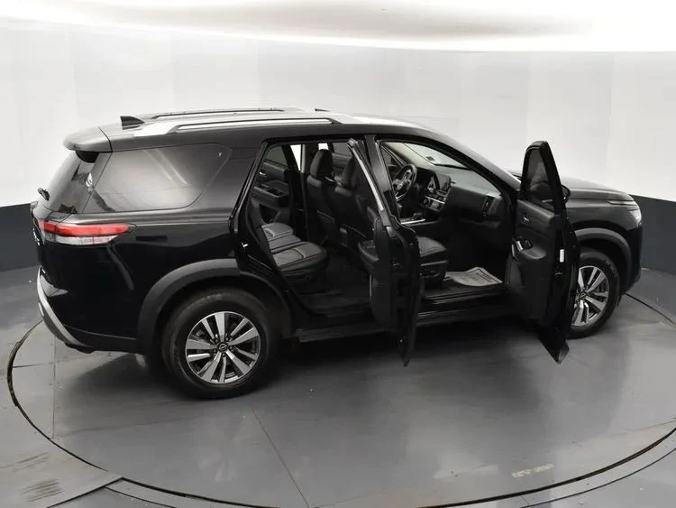 2023 Nissan Pathfinder 5th Gen - Image 6 of 12