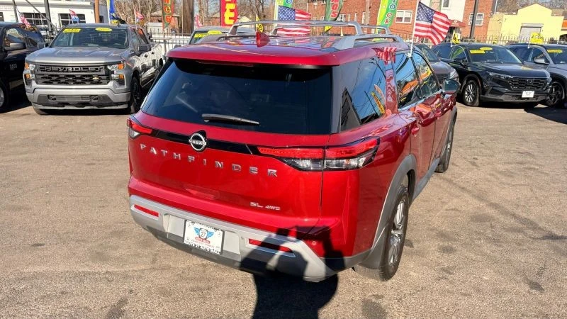2023 Nissan Pathfinder 5th Gen - Image 8 of 12