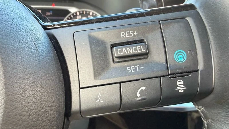 2023 Nissan Pathfinder 5th Gen - Image 10 of 12
