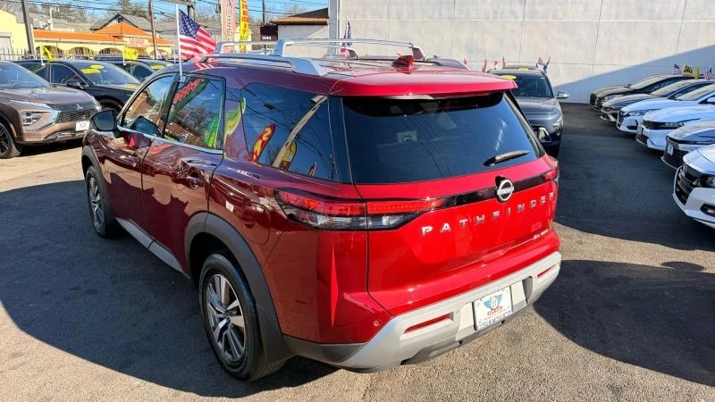 2023 Nissan Pathfinder 5th Gen - Image 5 of 12