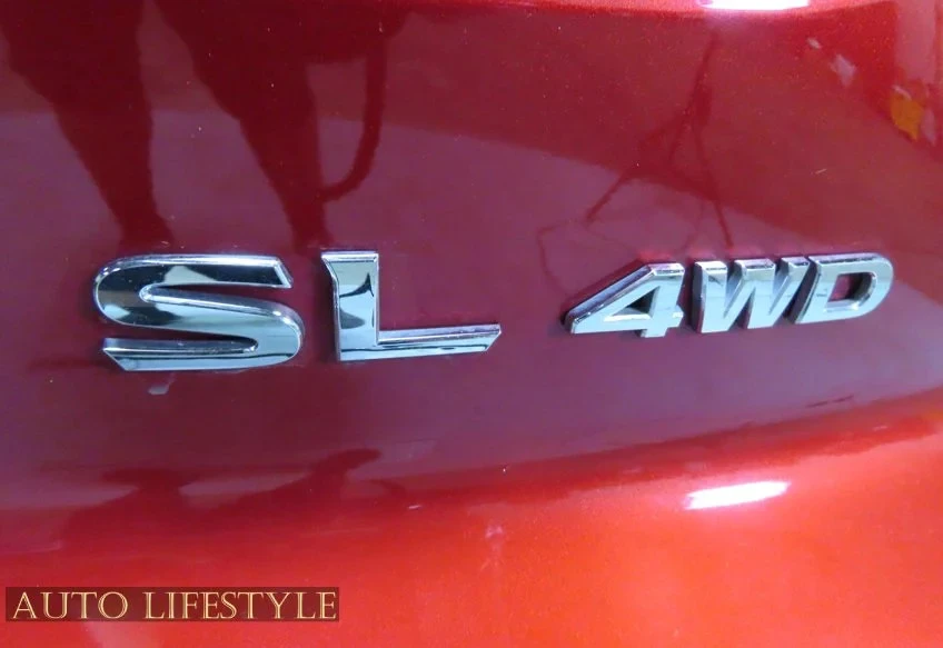2023 Nissan Pathfinder 5th Gen - Image 19 of 21