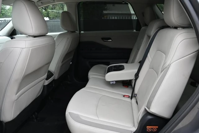 2023 Nissan Pathfinder 5th Gen - Image 17 of 21