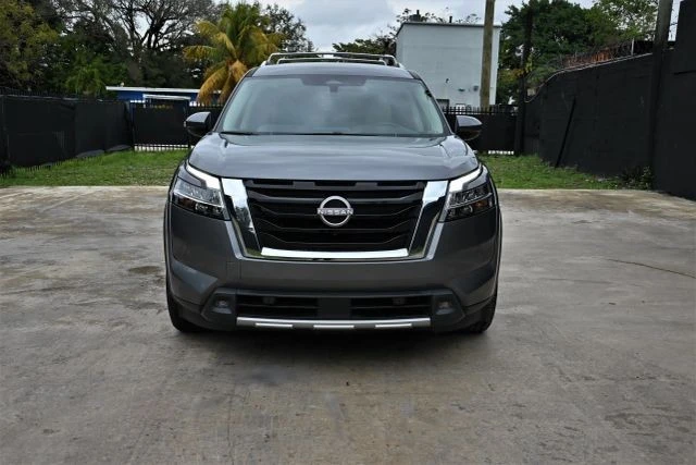 2023 Nissan Pathfinder 5th Gen - Image 2 of 21