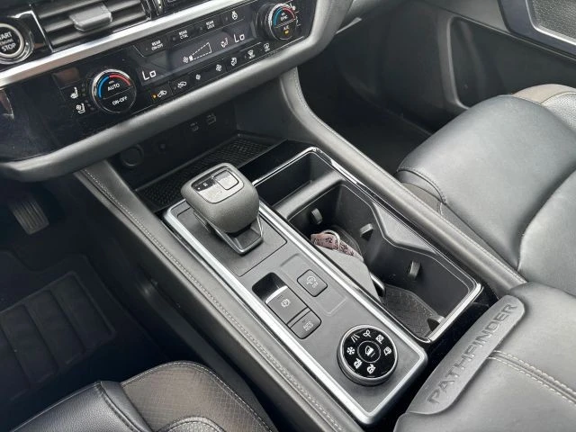 2023 Nissan Pathfinder 5th Gen - Image 18 of 21