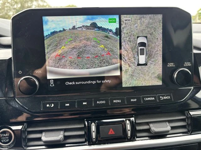 2023 Nissan Pathfinder 5th Gen - Image 16 of 21