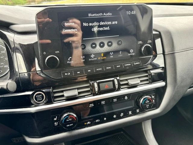 2023 Nissan Pathfinder 5th Gen - Image 15 of 21