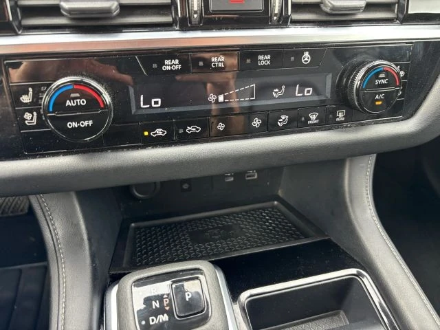 2023 Nissan Pathfinder 5th Gen - Image 17 of 21