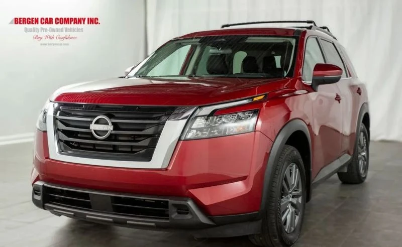 2023 Nissan Pathfinder 5th Gen - Image 4 of 12