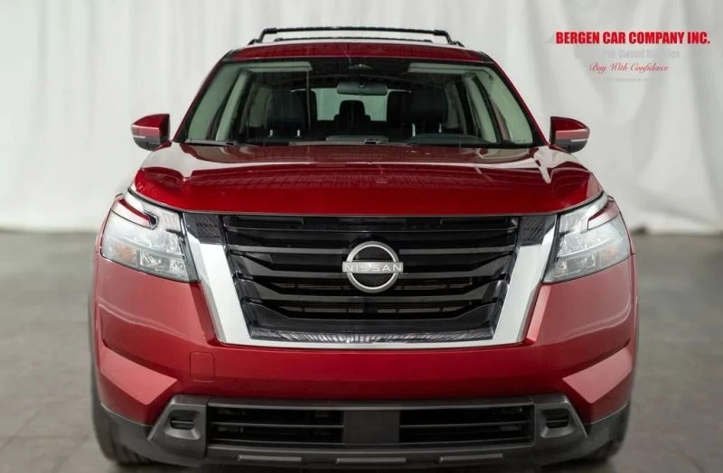 2023 Nissan Pathfinder 5th Gen - Image 2 of 12