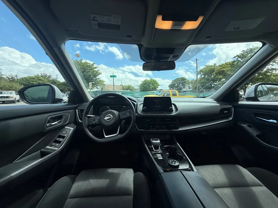2023 Nissan Rogue - Image 7 of 7
