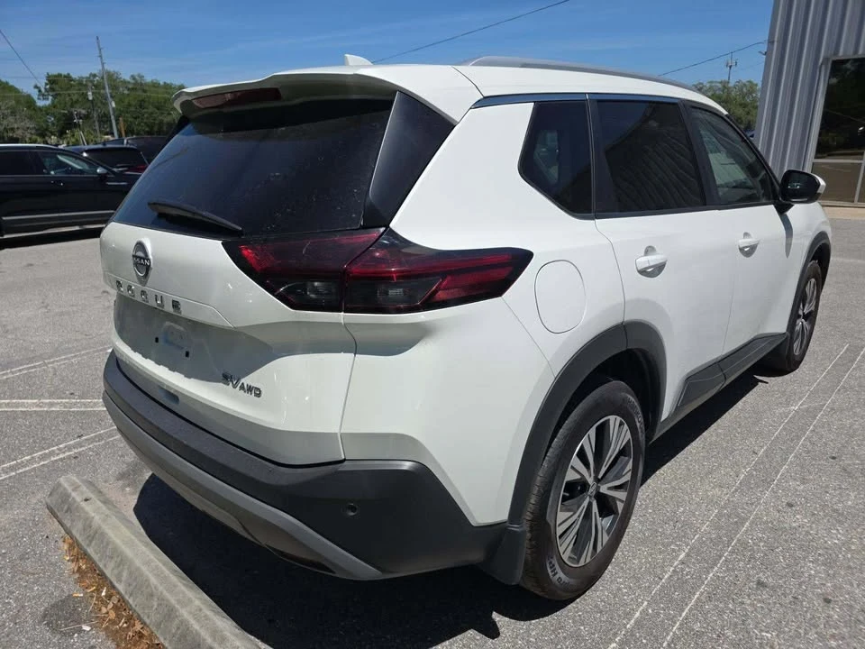 2023 Nissan Rogue - Image 13 of 13