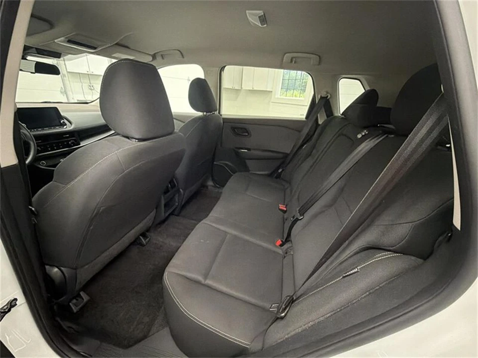 2023 Nissan Rogue - Image 12 of 16