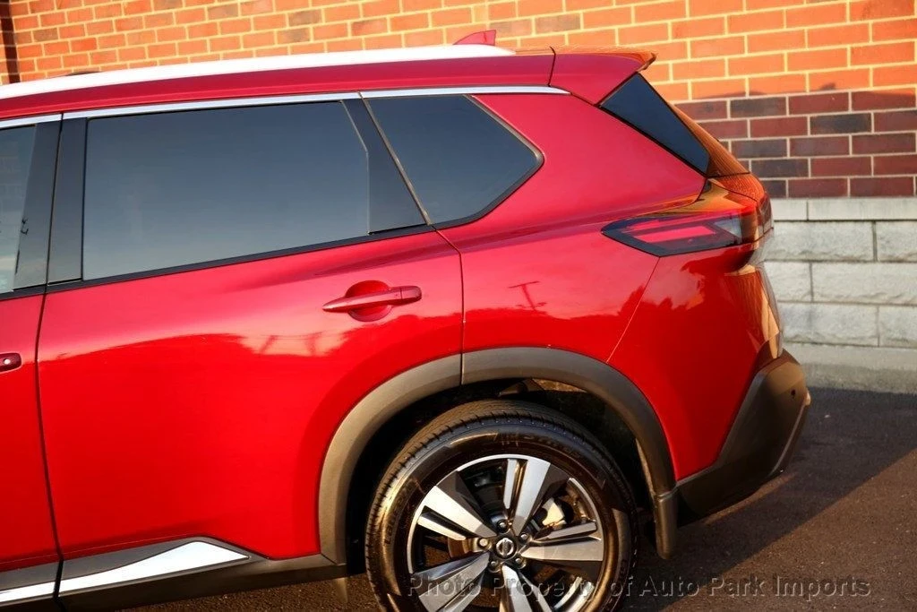 2023 Nissan Rogue - Image 6 of 12