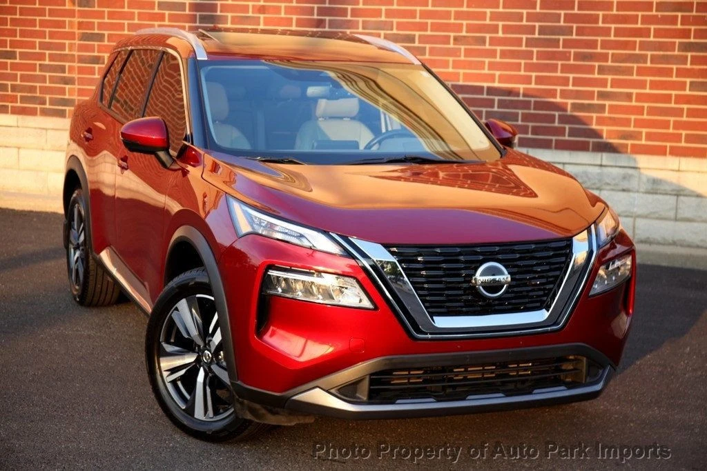 2023 Nissan Rogue - Image 10 of 12