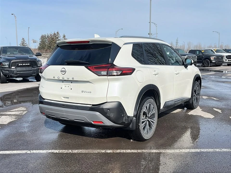2023 Nissan Rogue - Image 5 of 11