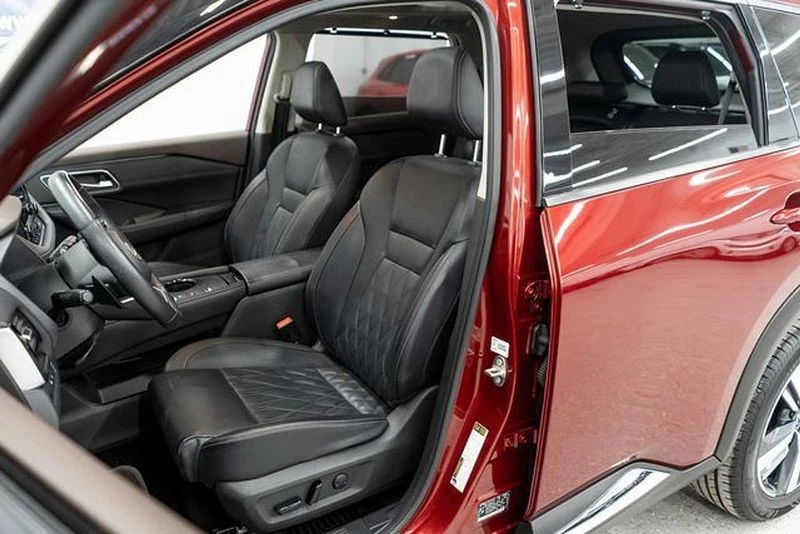2023 Nissan Rogue - Image 9 of 12