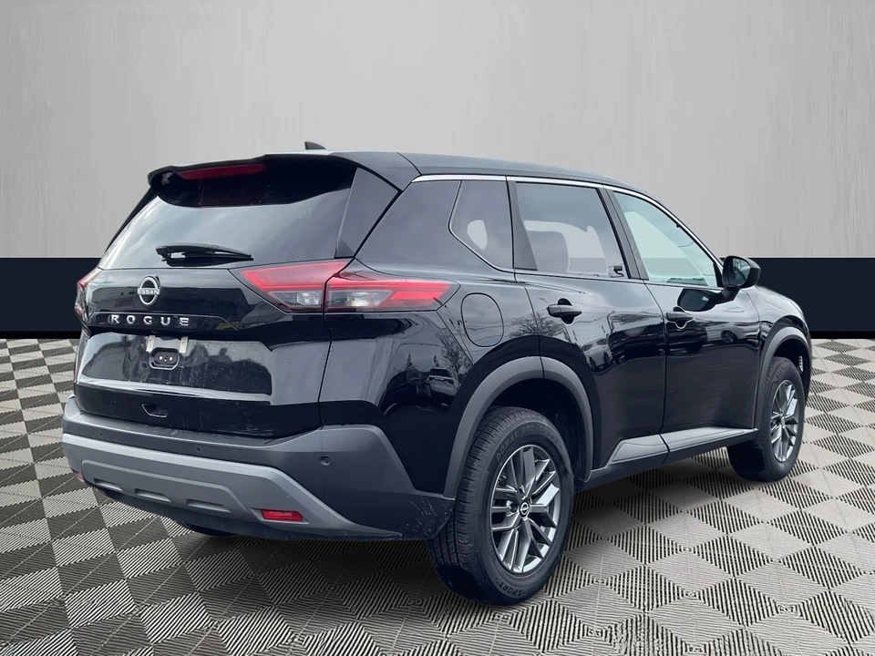 2023 Nissan Rogue - Image 5 of 21