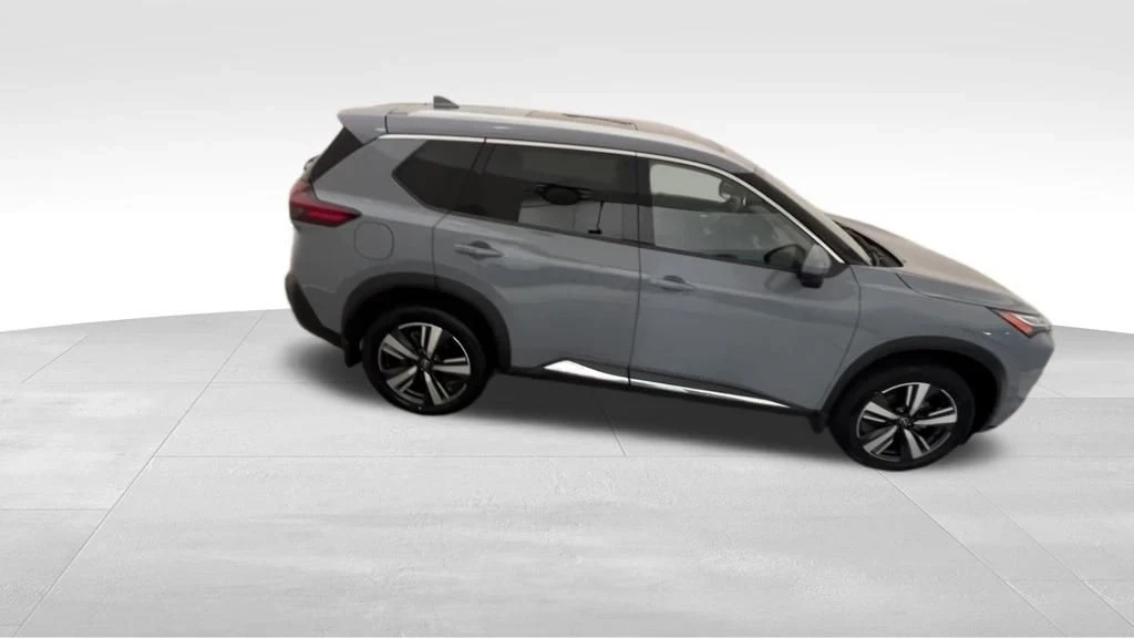 2023 Nissan Rogue - Image 7 of 12