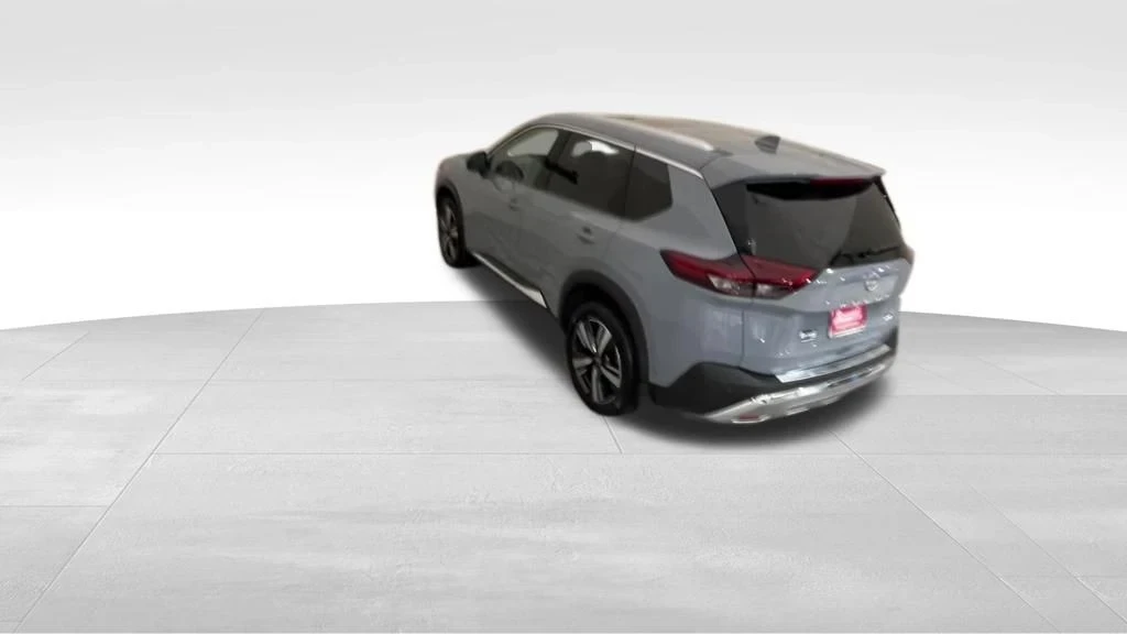 2023 Nissan Rogue - Image 3 of 12