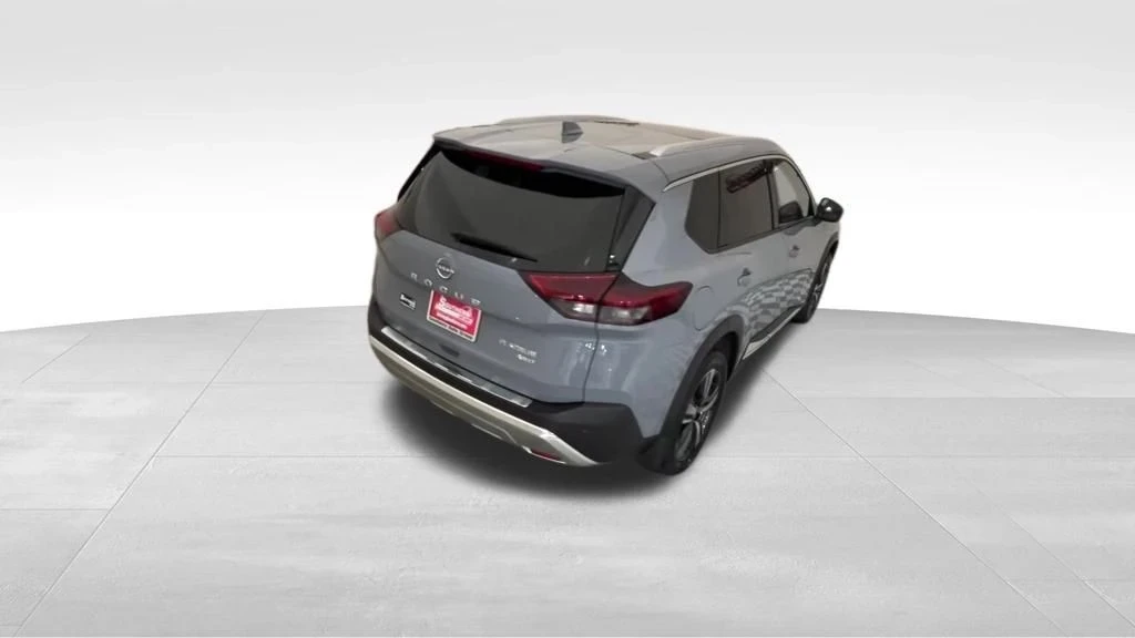 2023 Nissan Rogue - Image 5 of 12