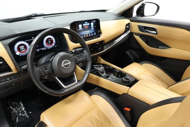 2023 Nissan Rogue - Image 2 of 21