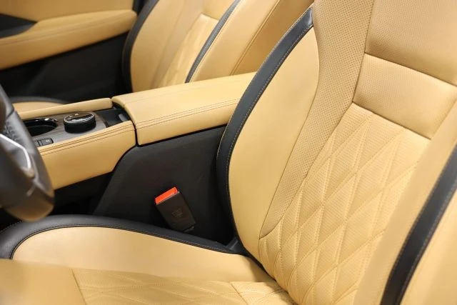 2023 Nissan Rogue - Image 17 of 21