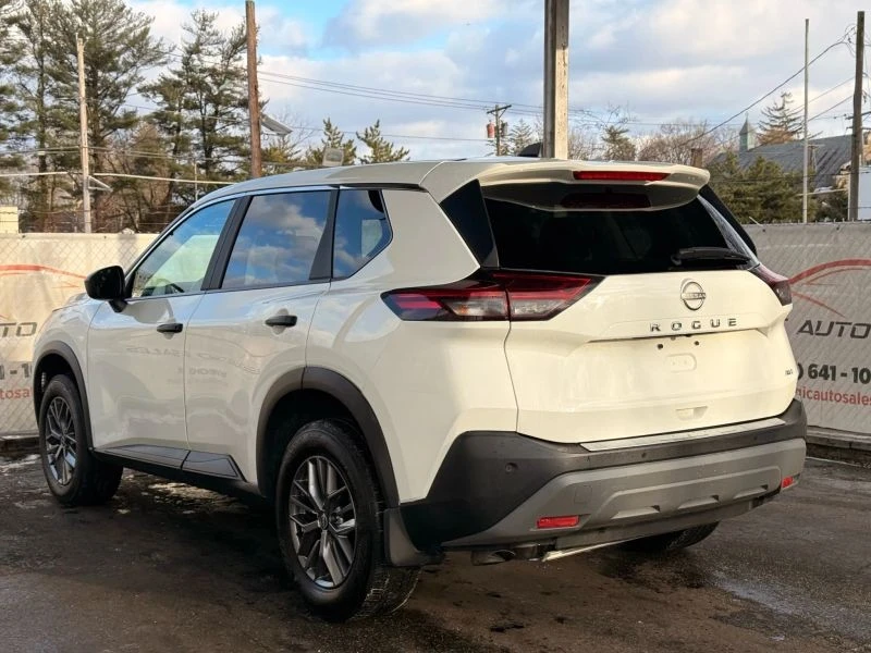 2023 Nissan Rogue - Image 9 of 12