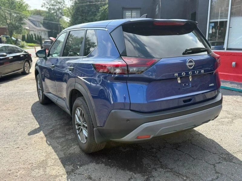 2023 Nissan Rogue - Image 10 of 10