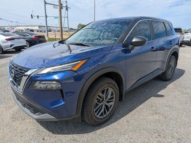 2023 Nissan Rogue - Image 4 of 21