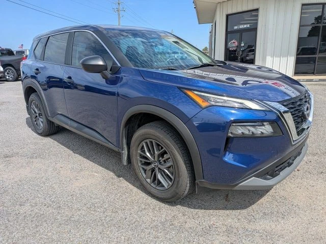 2023 Nissan Rogue - Image 2 of 21