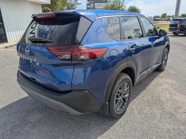 2023 Nissan Rogue - Image 8 of 21