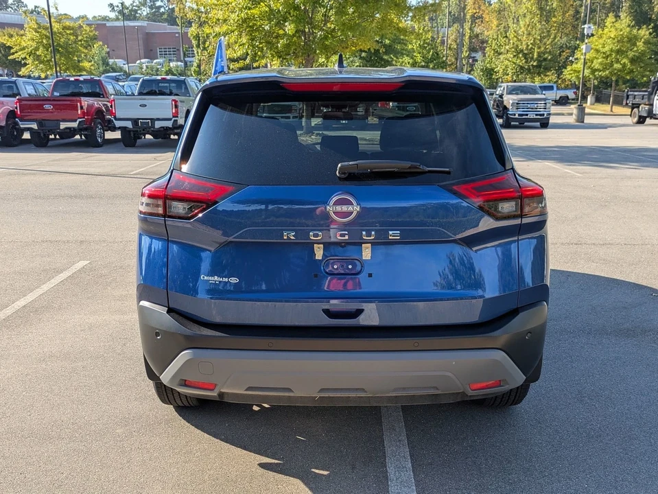 2023 Nissan Rogue - Image 5 of 21
