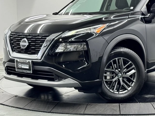 2023 Nissan Rogue - Image 4 of 12