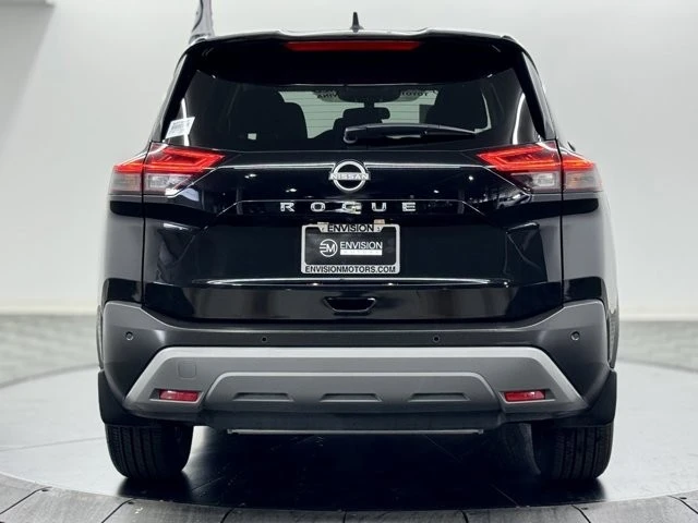 2023 Nissan Rogue - Image 10 of 12