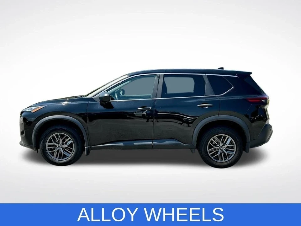 2023 Nissan Rogue - Image 3 of 12