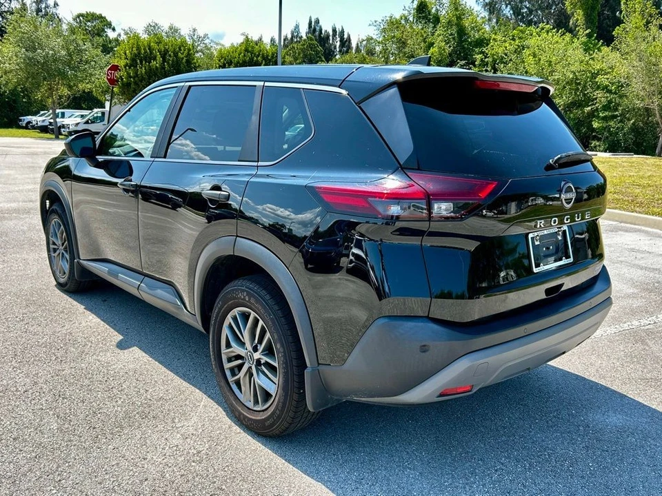 2023 Nissan Rogue - Image 4 of 21