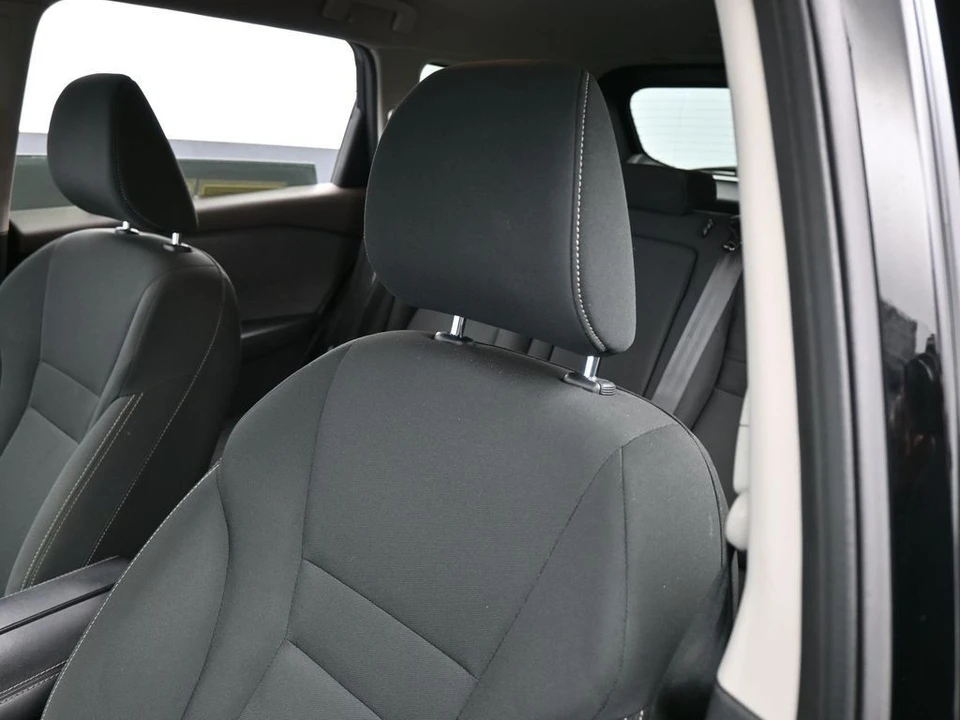 2023 Nissan Rogue - Image 16 of 21