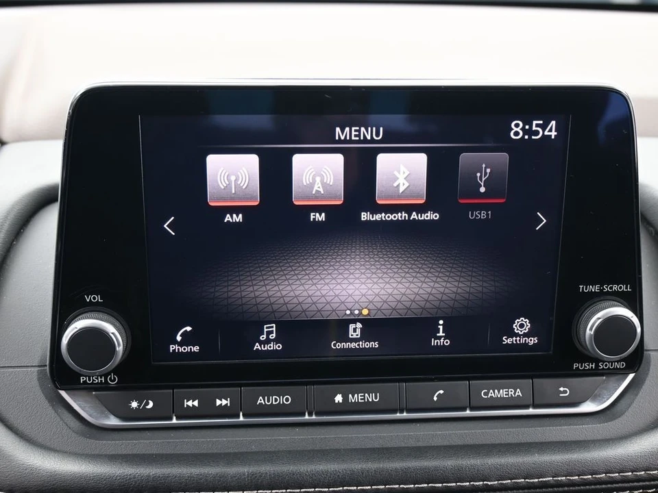 2023 Nissan Rogue - Image 20 of 21