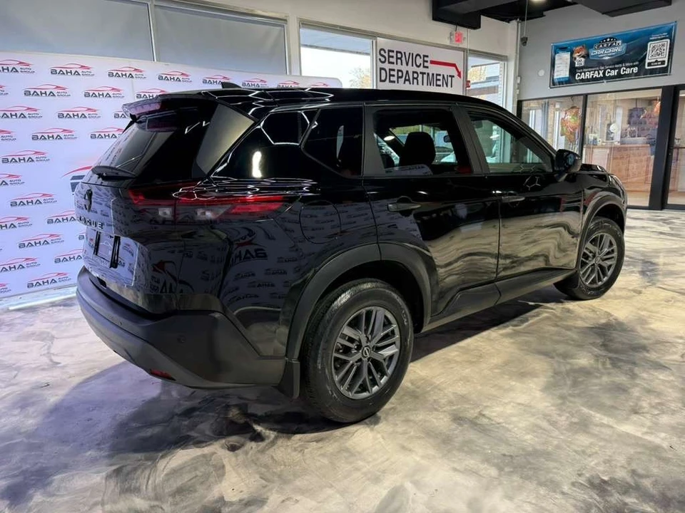2023 Nissan Rogue - Image 8 of 21