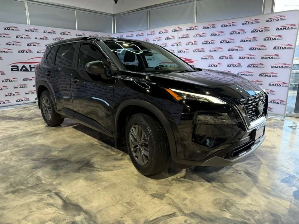 2023 Nissan Rogue - Image 5 of 21