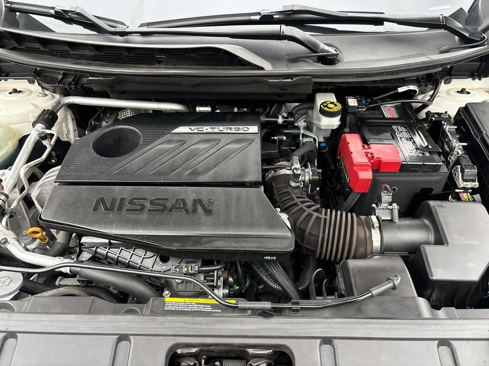 2023 Nissan Rogue - Image 10 of 21