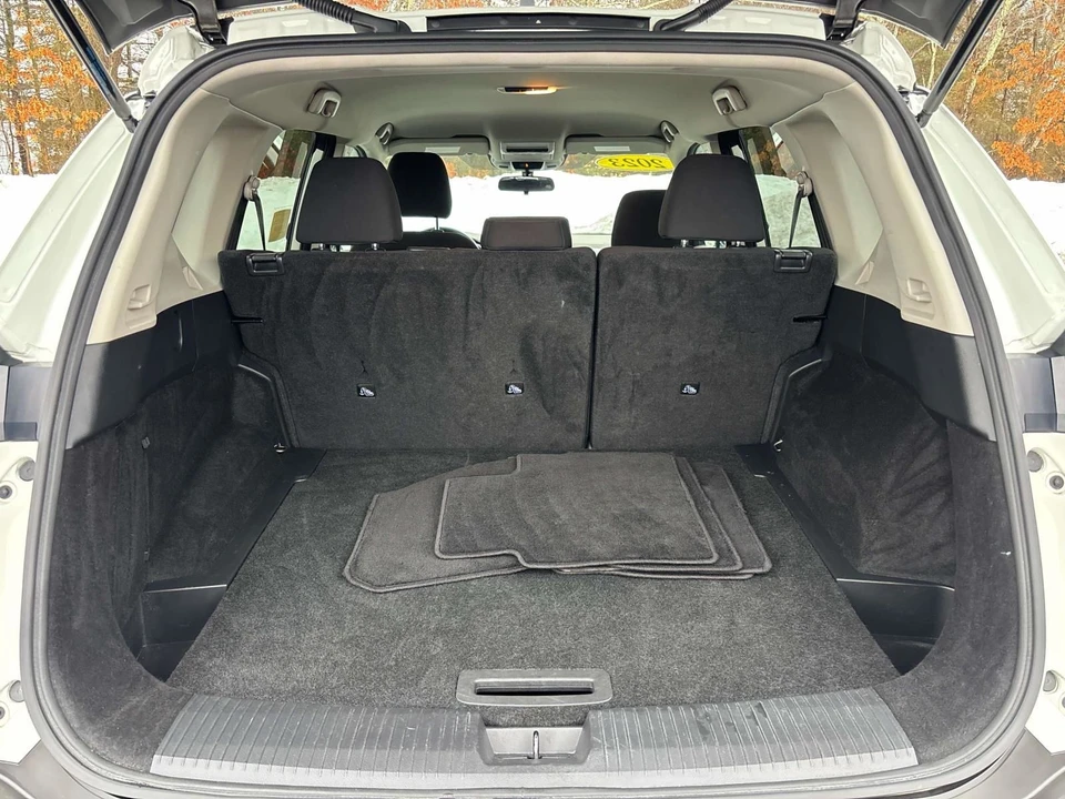 2023 Nissan Rogue - Image 15 of 21