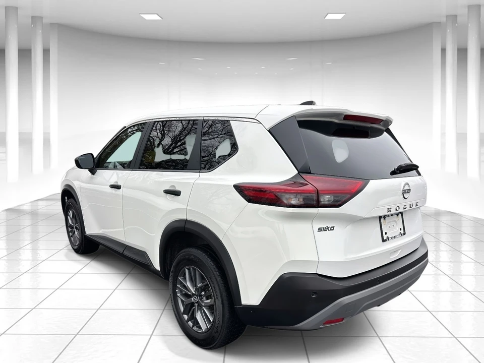 2023 Nissan Rogue - Image 6 of 21