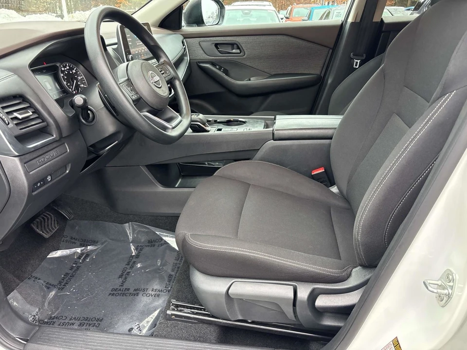 2023 Nissan Rogue - Image 11 of 21
